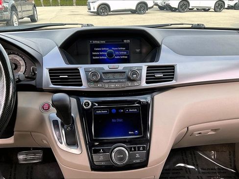 Used 2014 Honda Odyssey EX-L image 19