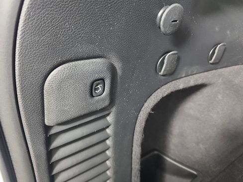 Used 2019 Jeep Grand Cherokee Limited image 35