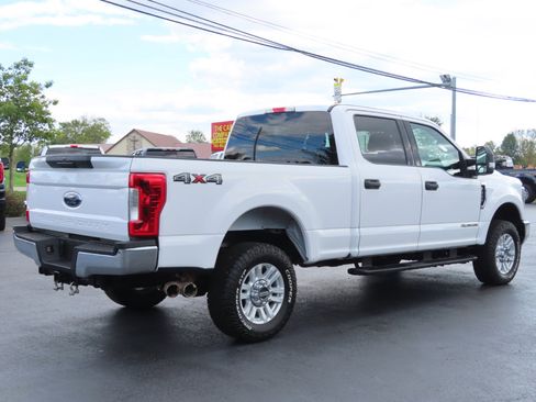 Used 2019 Ford F250 XLT image 6