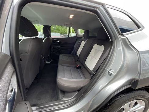 Certified 2024 Chevrolet Trax LS FWD image 22