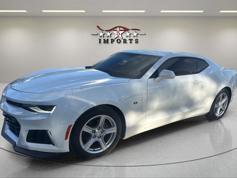 Used 2017 Chevrolet Camaro LS RWD image 1