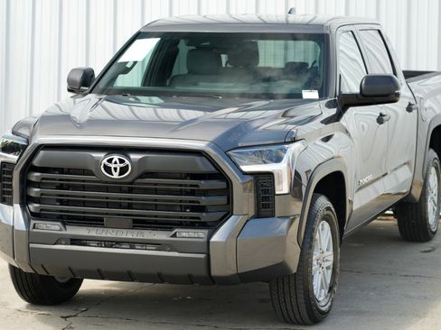 Used 2025 Toyota Tundra SR5 image 48