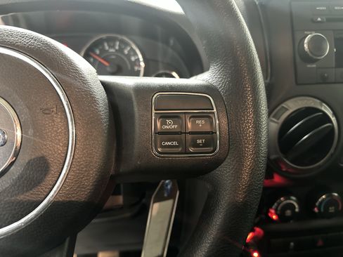 Used 2013 Jeep Wrangler Sport image 20