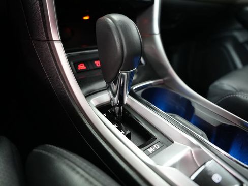 Used 2022 Subaru Ascent Limited image 31