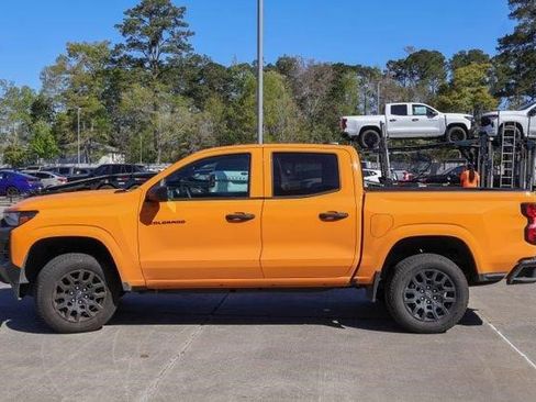 Certified 2025 Chevrolet Colorado W/T w/ WT Custom Package image 6