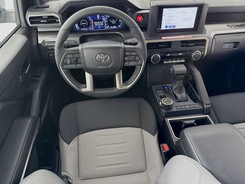 New 2026 Toyota Tacoma TRD Off-Road AWD/4WD image 24