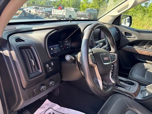 Used 2022 GMC Canyon Denali AWD/4WD image 8