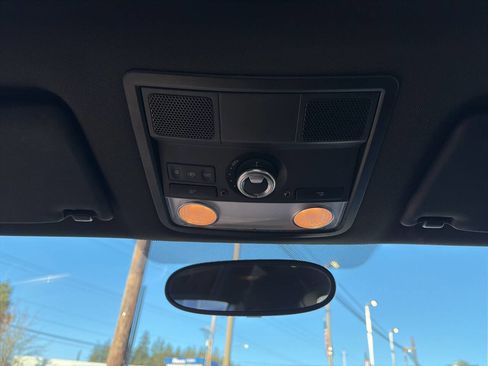 Used 2012 Volkswagen Beetle 2.5 image 33