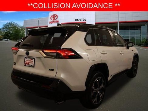 Used 2024 Toyota RAV4 XSE w/ Premium Package AWD/4WD image 5