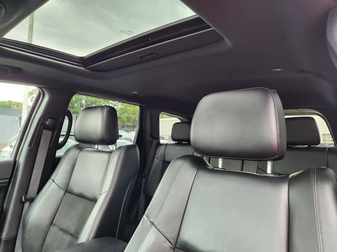 Used 2022 Jeep Grand Cherokee Laredo X AWD/4WD image 12