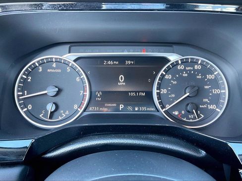 Used 2025 Nissan Pathfinder SV w/ SV Premium Package image 20