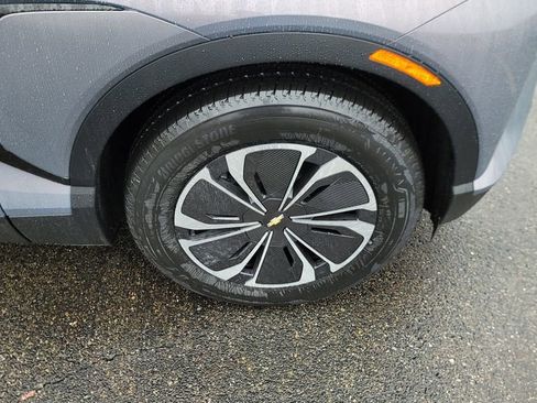 New 2026 Chevrolet Blazer EV LT image 15