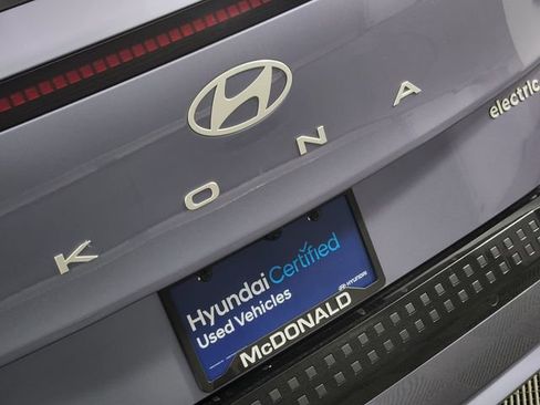 Certified 2024 Hyundai Kona Limited FWD image 9