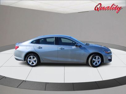 Used 2024 Chevrolet Malibu LT
