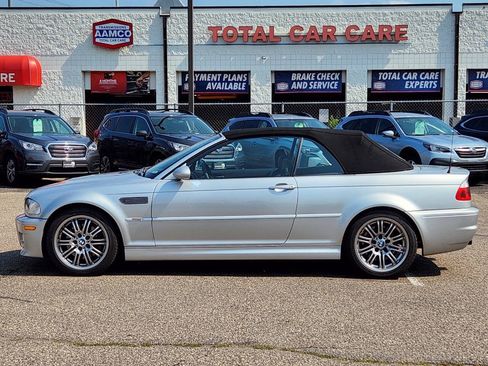 Used 2004 BMW M3 Convertible RWD image 2