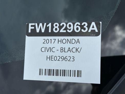 Used 2017 Honda Civic Touring image 28