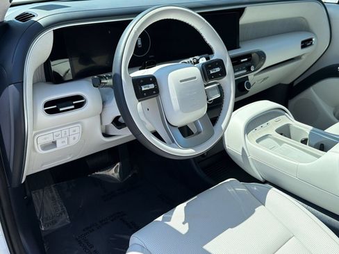 Used 2026 Hyundai Palisade Calligraphy FWD image 4
