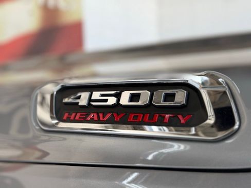 Used 2022 RAM 4500 Tradesman w/ Chrome Appearance Group image 19