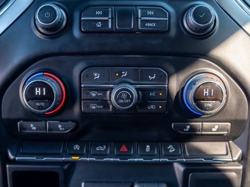 Used 2022 Chevrolet Silverado 1500 RST w/ Z71 Off-Road Package image 20