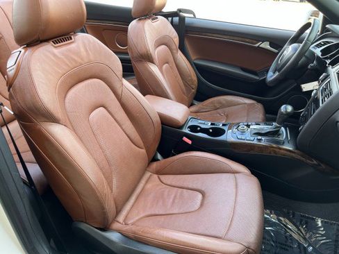 Used 2011 Audi A5 2.0T Premium Plus w/ Premium Plus Pkg image 16