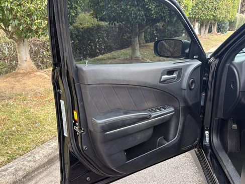 Used 2019 Dodge Charger Scat Pack image 19