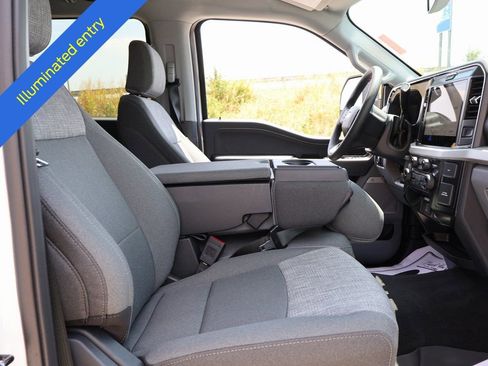 New 2026 Ford F250 XLT w/ XLT Premium Package AWD/4WD image 9