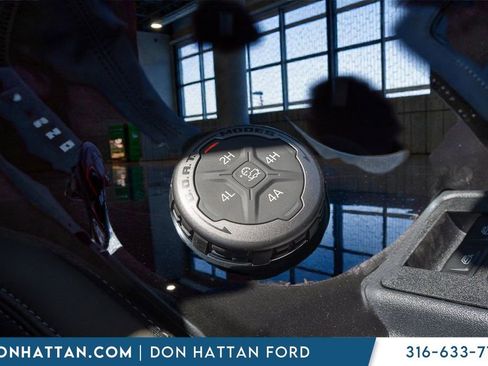 New 2026 Ford Bronco Outer Banks AWD/4WD image 11