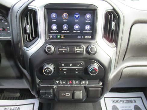 Used 2023 Chevrolet Silverado 2500 LT image 13