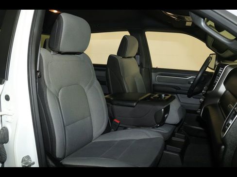 Used 2022 RAM 1500 Big Horn image 31
