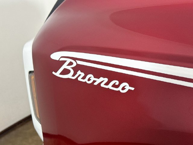 New 2026 Ford Bronco Heritage Edition AWD/4WD image 20