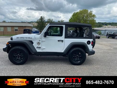 Used 2021 Jeep Wrangler Sport AWD/4WD image 8