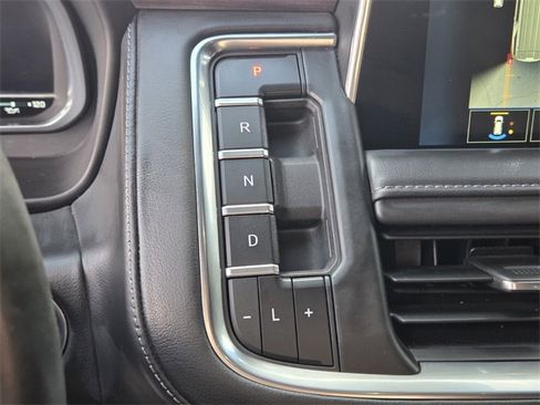 Certified 2023 Chevrolet Tahoe Z71 w/ Luxury Package image 22