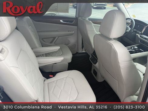 Certified 2026 Volkswagen Atlas SE w/ Panoramic Sunroof Package FWD image 15