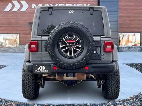 Used 2021 Jeep Wrangler Unlimited Rubicon w/ Trailer Tow Package image 6