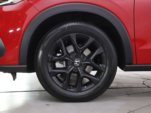 Used 2025 Honda HR-V Sport image 29