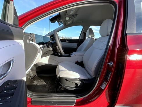 New 2026 Hyundai Tucson SE image 10