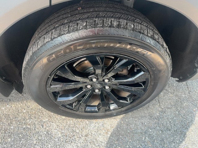 Used 2020 Ford Explorer ST AWD/4WD image 5