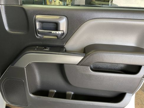 Used 2015 Chevrolet Silverado 2500 LT w/ LT Fleet Convenience Package AWD/4WD image 14