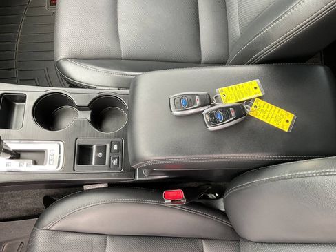 Used 2015 Subaru Outback 2.5i Limited AWD/4WD image 25
