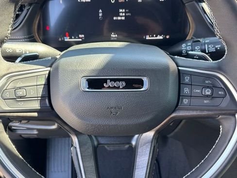 New 2026 Jeep Grand Cherokee Limited w/ Limited Altitude Package image 18