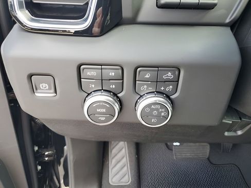 New 2026 GMC Sierra 2500 Denali w/ Denali Reserve Package AWD/4WD image 38