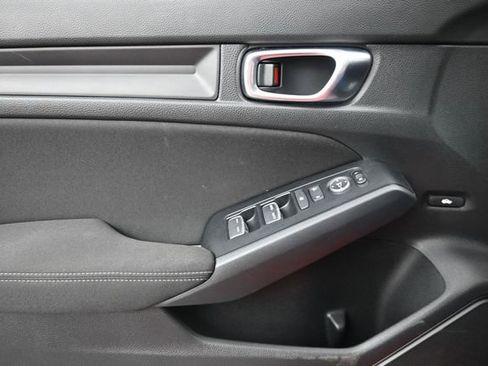 Certified 2026 Honda Civic LX image 24