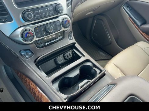 Used 2017 Chevrolet Tahoe Premier AWD/4WD image 18