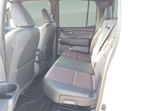 New 2026 Honda Ridgeline Black Edition image 11