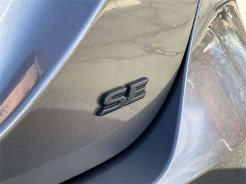 Used 2024 Toyota Camry SE image 13