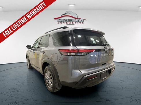 Used 2025 Nissan Pathfinder SV FWD image 5