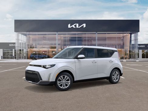 New 2025 Kia Soul LX image 3