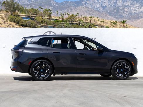 Used 2025 BMW iX M60 AWD/4WD image 5
