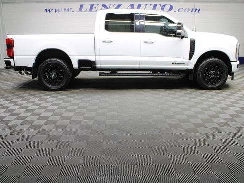 Used 2025 Ford F250 Lariat w/ Lariat Ultimate Package AWD/4WD image 2