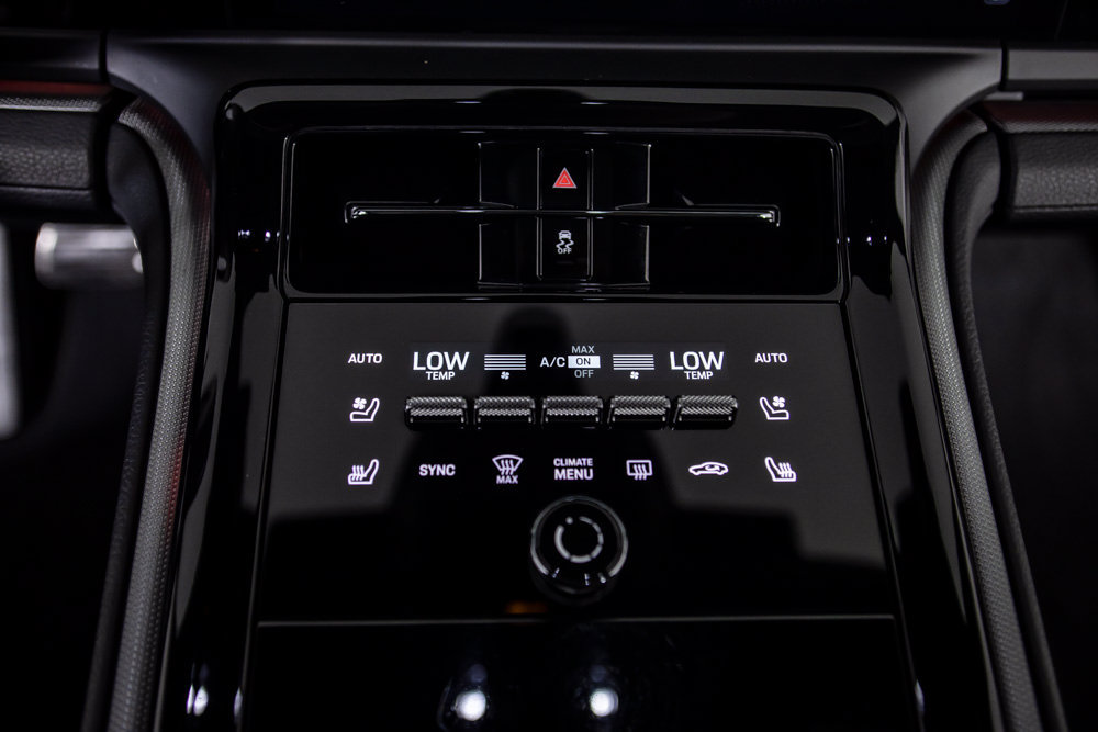 Used 2024 Porsche Panamera image 34
